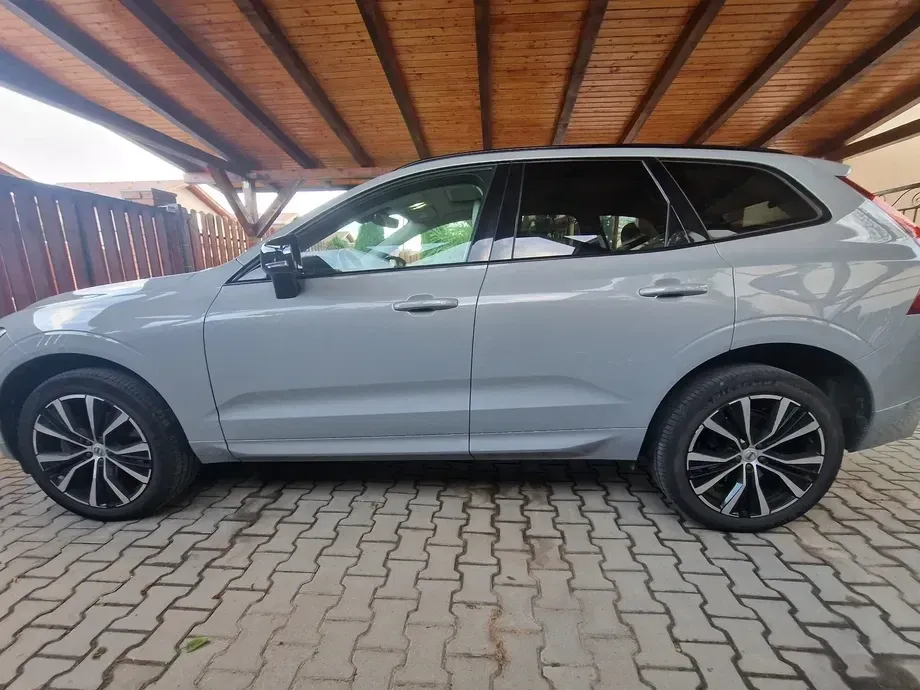 Volvo XC 60 II B5 AT AWD MHEV Ultra Dark — imagine 2