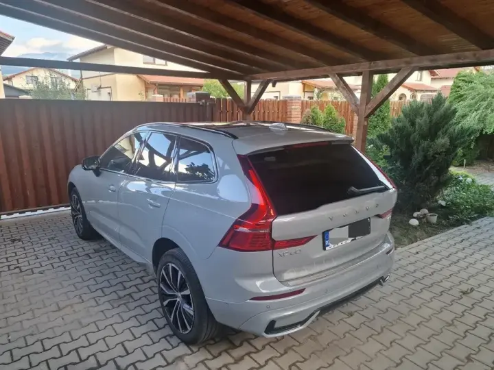 Volvo XC 60 II B5 AT AWD MHEV Ultra Dark