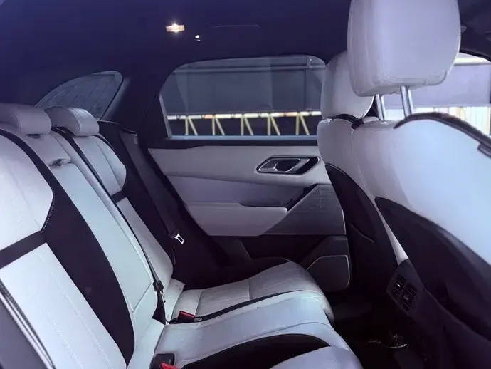 Land Rover Range Rover Velar 3.0 R-Dynamic S