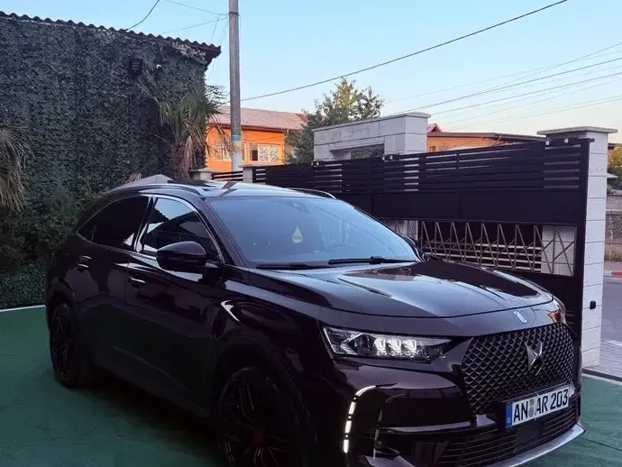 DS Automobiles DS 7 Crossback 1.6 PureTech 180 S&S EAT8 BASTILLE