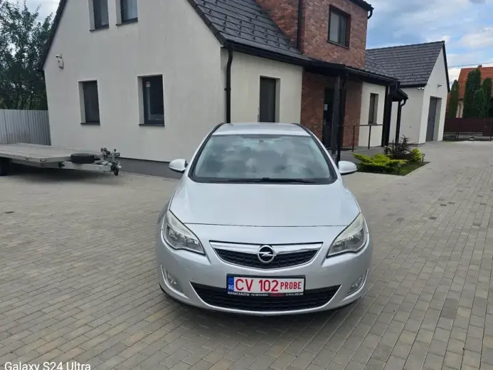Opel Astra J 1.7 CDTI ECOTEC 150 Edition