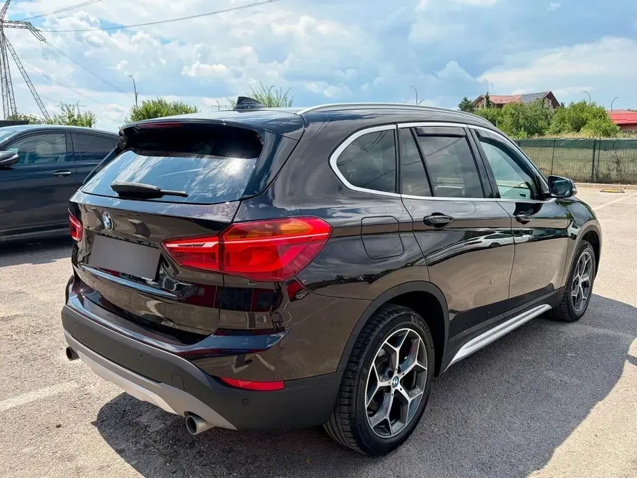 BMW X1 F48 sDrive20i AT xLine — imagine 4