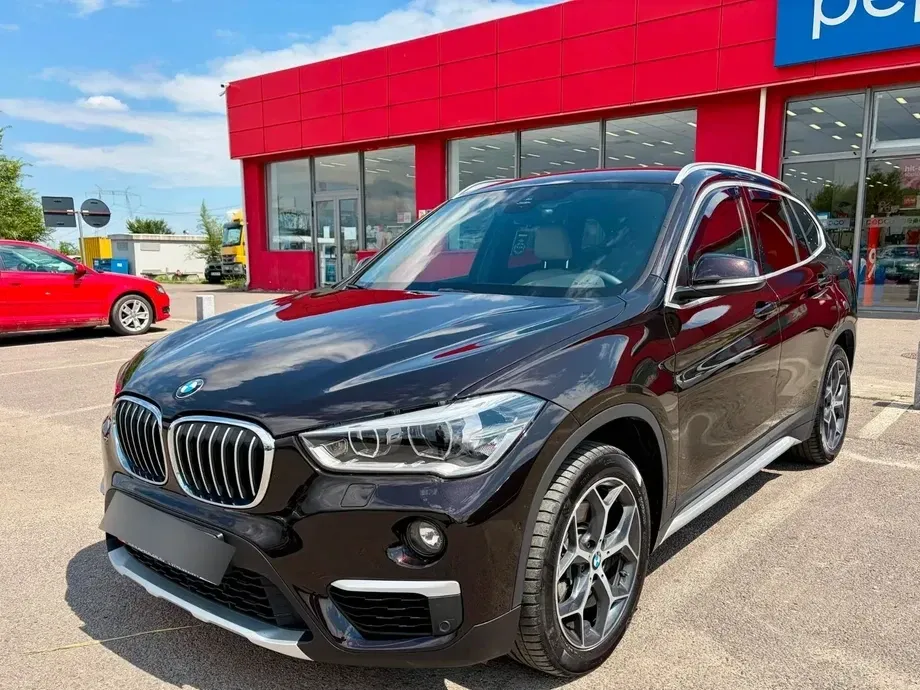 BMW X1 F48 sDrive20i AT xLine — imagine 3