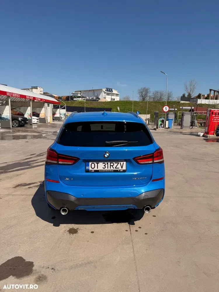 BMW X1 xDrive20d AT — imagine 4