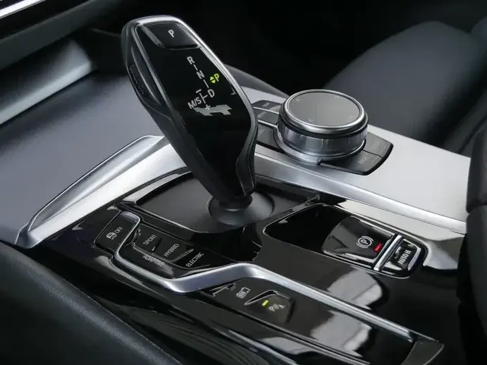 BMW Seria 5 545e xDrive Aut.