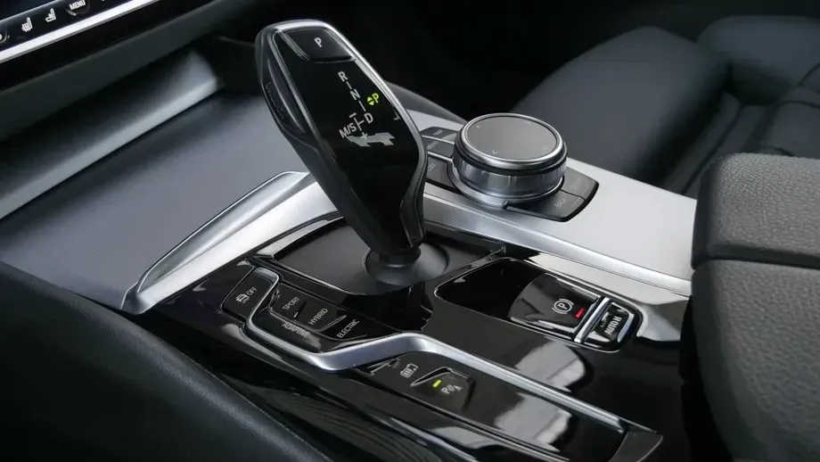 BMW Seria 5 545e xDrive Aut. — imagine 4
