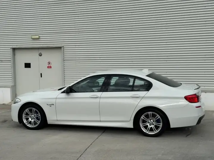 BMW Seria 5 F10/F11/F07 525d xDrive Sport-Aut.