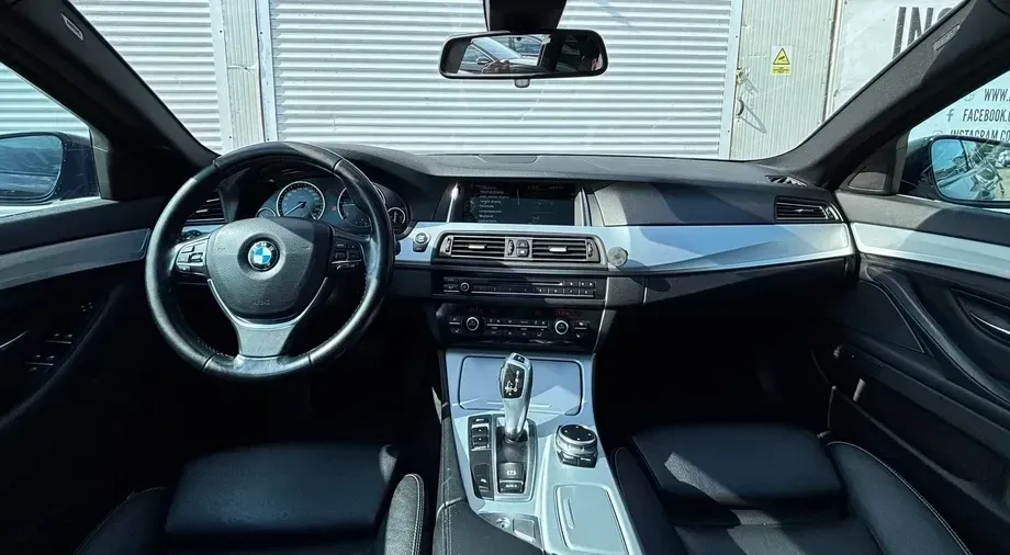 BMW Seria 5 F10/F11/F07 520d Aut. Luxury Line — imagine 4