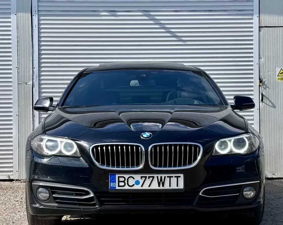 BMW Seria 5 F10/F11/F07 520d Aut. Luxury Line — imagine 5