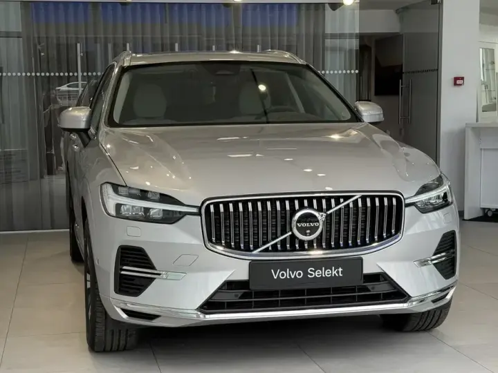 Volvo XC 60 T8 AWD AT PHEV Plus Bright