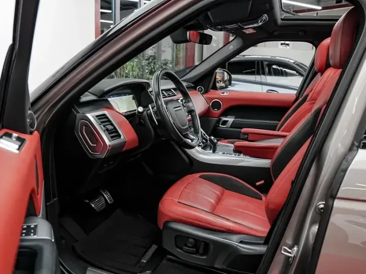 Land Rover Range Rover Sport 3.0 I6 P400 MHEV Dynamic HSE
