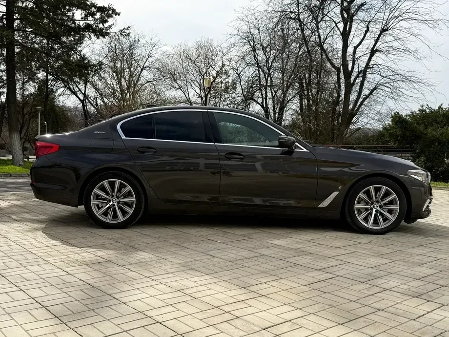 BMW Seria 5 G30/G31 — imagine 6