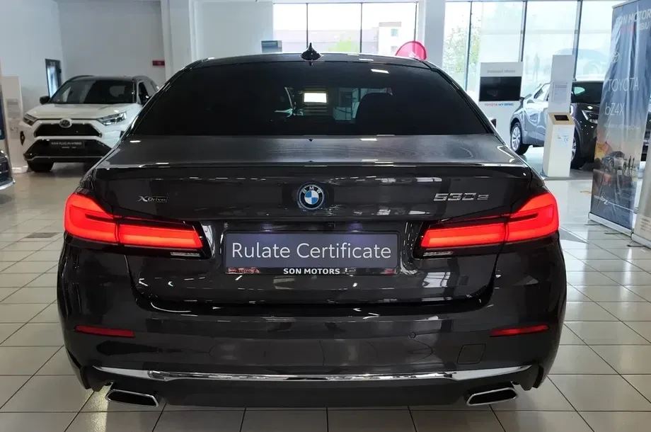 BMW Seria 5 G30/G31 530e xDrive Aut. Luxury Line — imagine 5