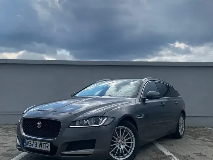 Jaguar XF 20d RWD E-Performance Prestige