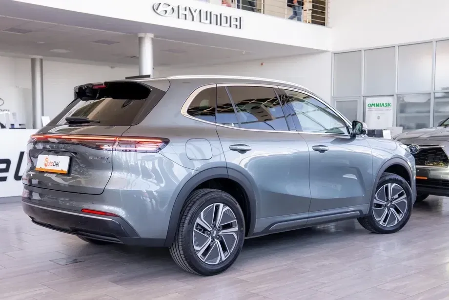 Geely Starray EM-i — imagine 4