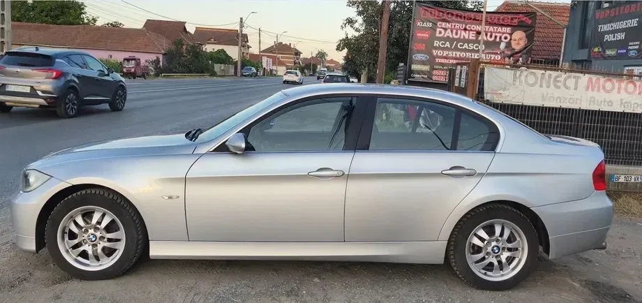 BMW Seria 3 E90/E91/E92/E93 325xi — imagine 5