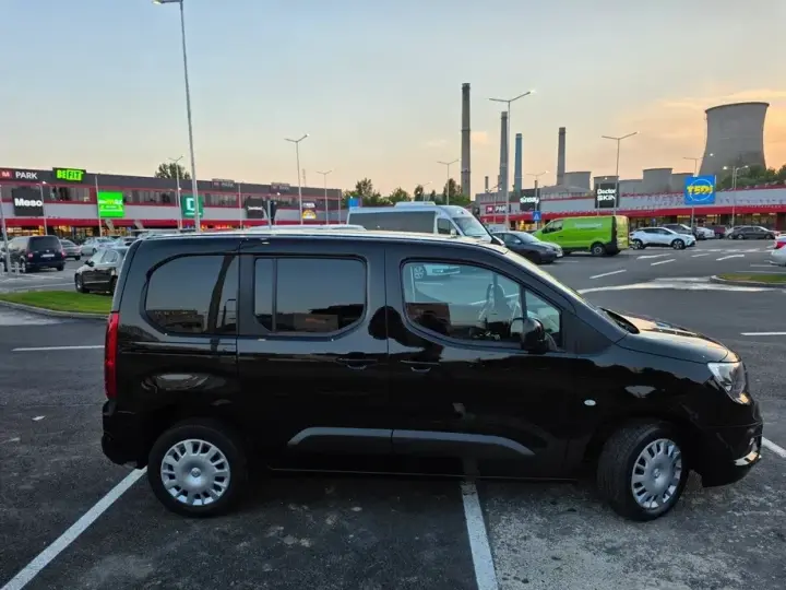 Opel Combo 1.5 L1H1 Start/Stop Elegance sarcina utila marita