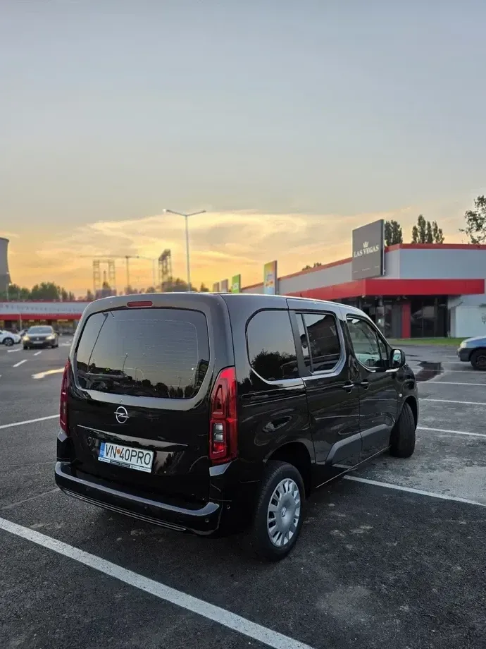 Opel Combo 1.5 L1H1 Start/Stop Elegance sarcina utila marita — imagine 5