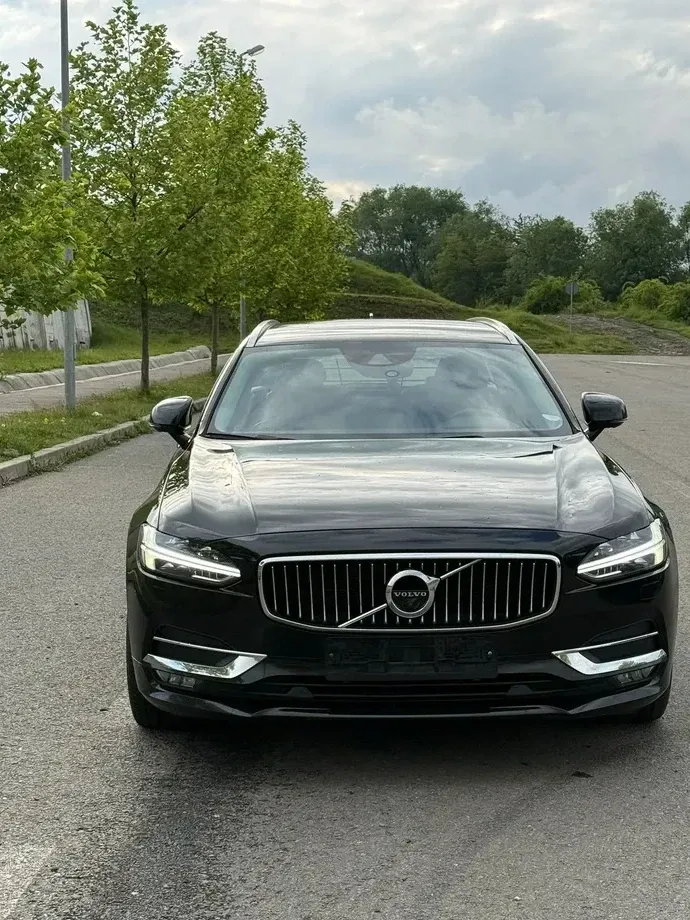 Volvo V90 D4 Geartronic Inscription — imagine 2