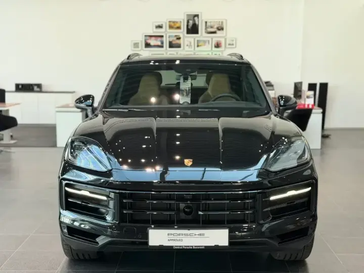 Porsche Cayenne Standard