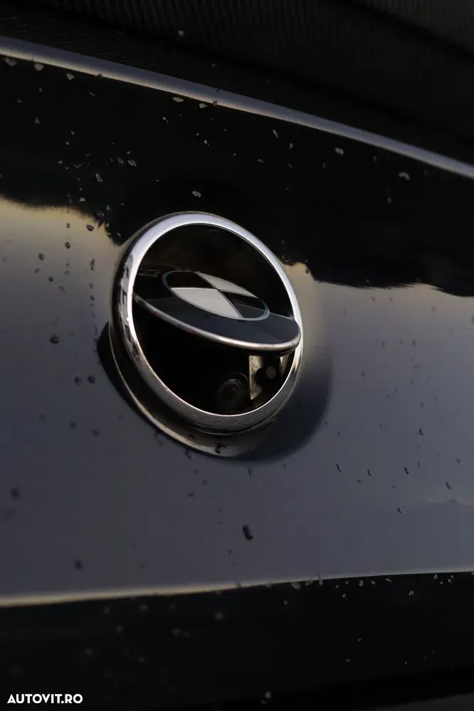 BMW Seria 6 F13/F12/F06 [2011 - 2018] — imagine 6