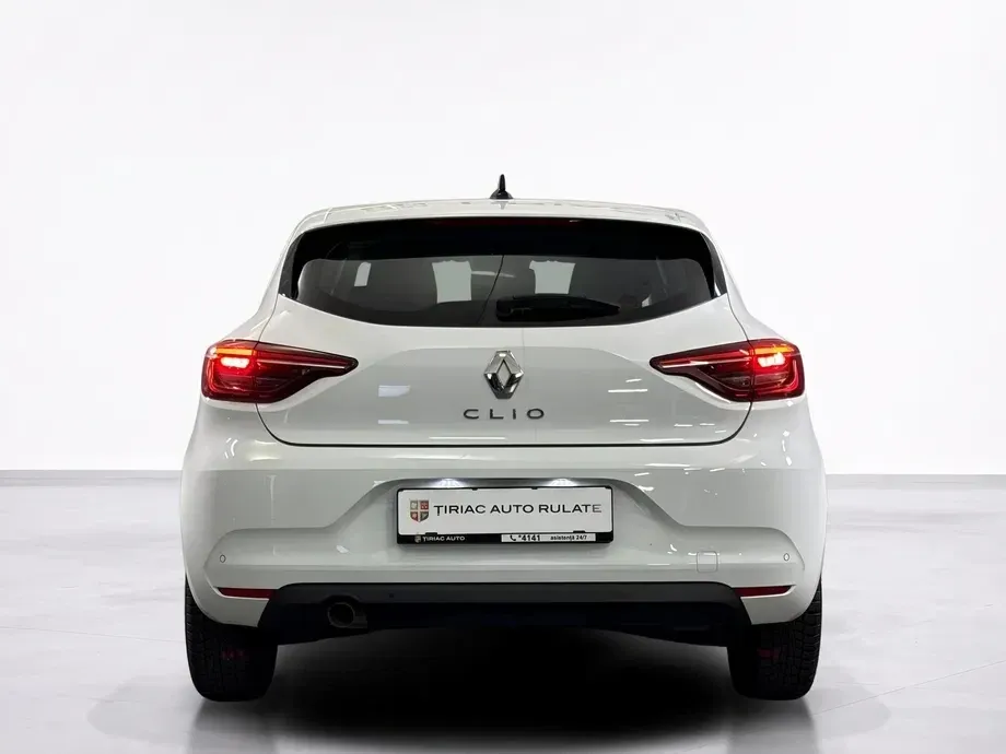 Renault Clio — imagine 4