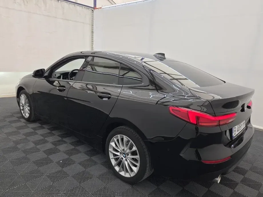 BMW Seria 2 218d AT — imagine 4
