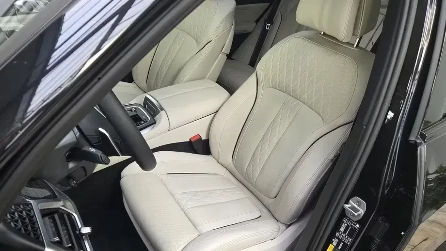 BMW X5 G05 xDrive50e — imagine 2