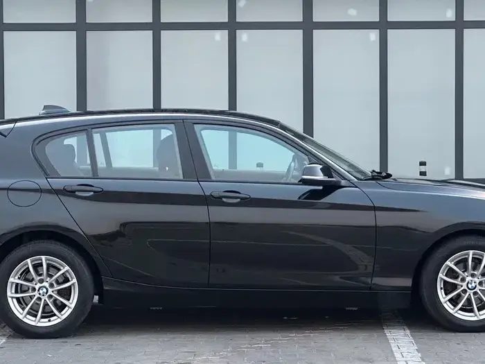 BMW Seria 1 F20/F21 116d DPF Edition Lifestyle