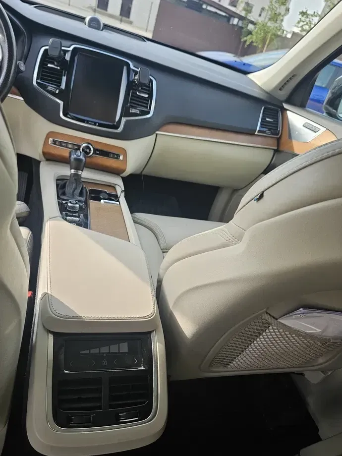 Volvo XC 90 II D5 AWD Inscription — imagine 5