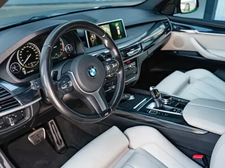 BMW X5 F15 xDrive40d Sport-Aut.