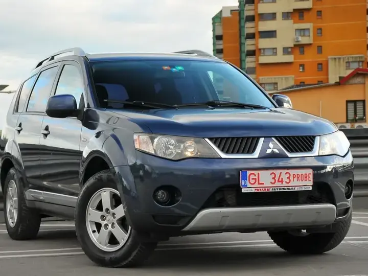 Mitsubishi Outlander II