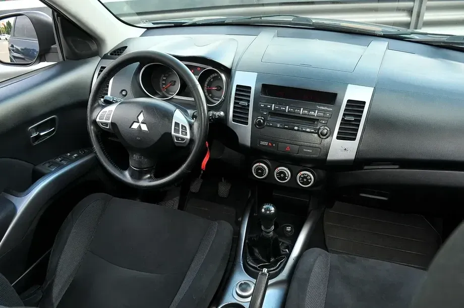 Mitsubishi Outlander II — imagine 4