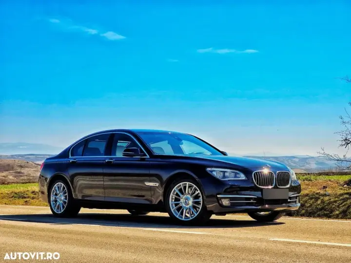 BMW Seria 7 F01/F02 [2008 - 2015] 730d