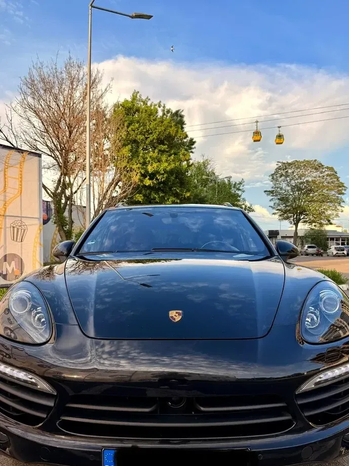Porsche Cayenne — imagine 2