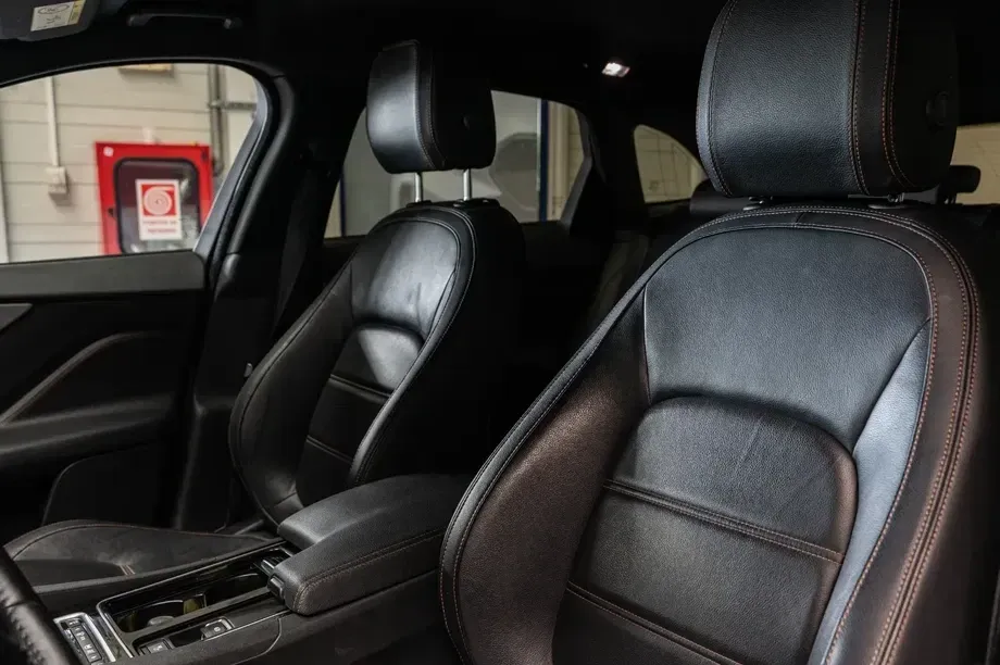 Jaguar F-Pace 20d AWD Aut. Prestige — imagine 6