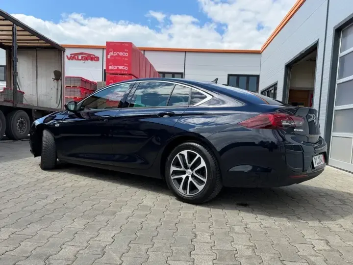 Opel Insignia B 1.6 Edition