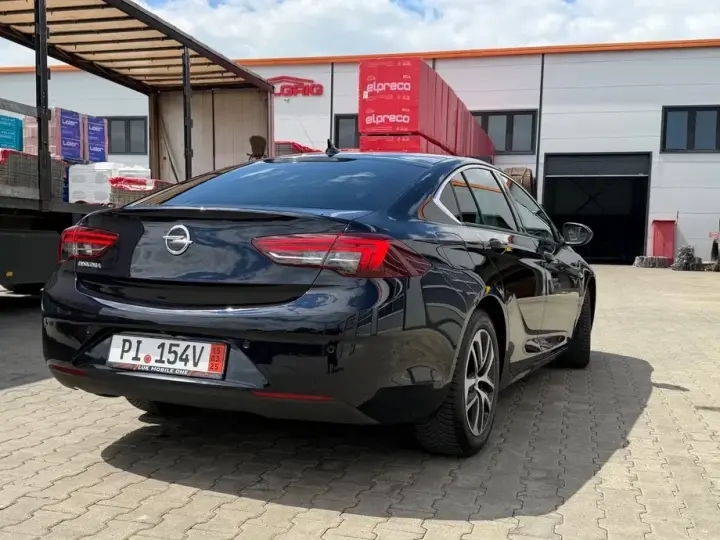 Opel Insignia B 1.6 Edition