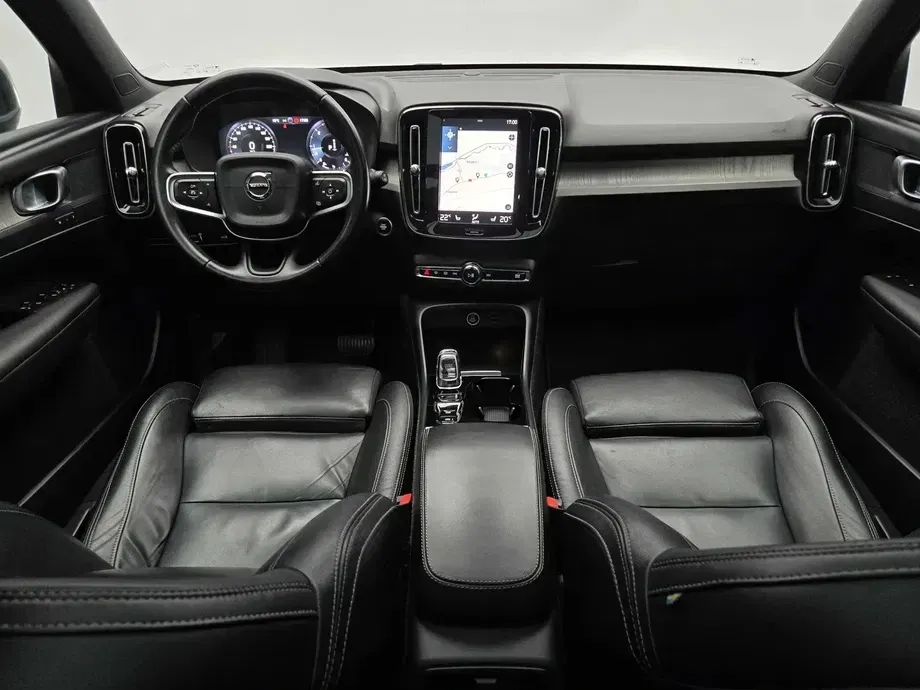 Volvo XC 40 D4 AWD Geartronic Inscription — imagine 6