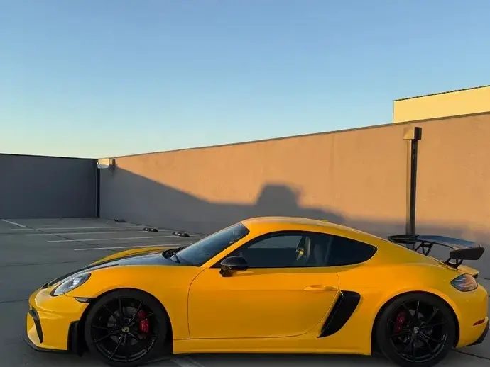 Porsche Cayman 718 PDK