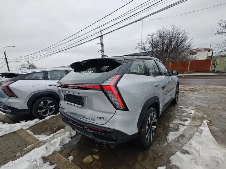 Geely Starray 2.0 T-GDI AWD 8AT GF+