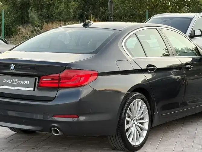 BMW Seria 5 G30/G31 520i Aut.