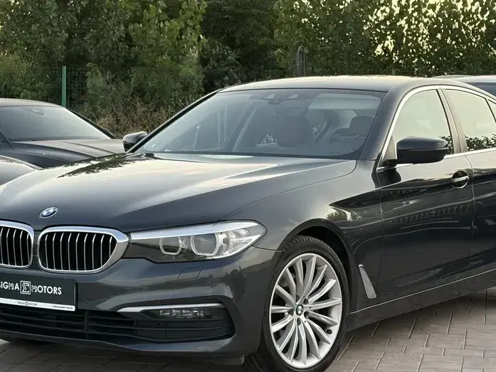 BMW Seria 5 G30/G31 520i Aut.