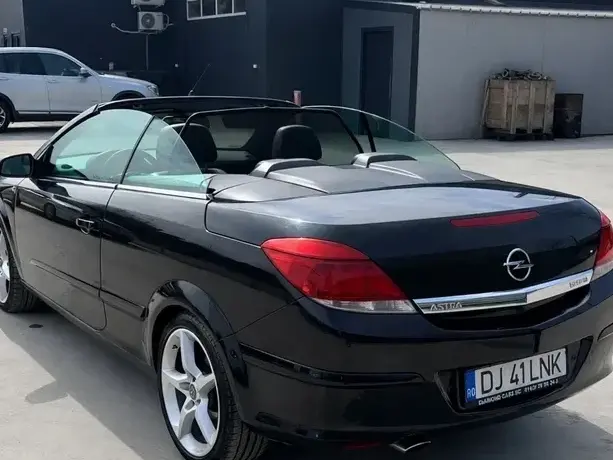 Opel Astra H 1.9 CDTI Sport