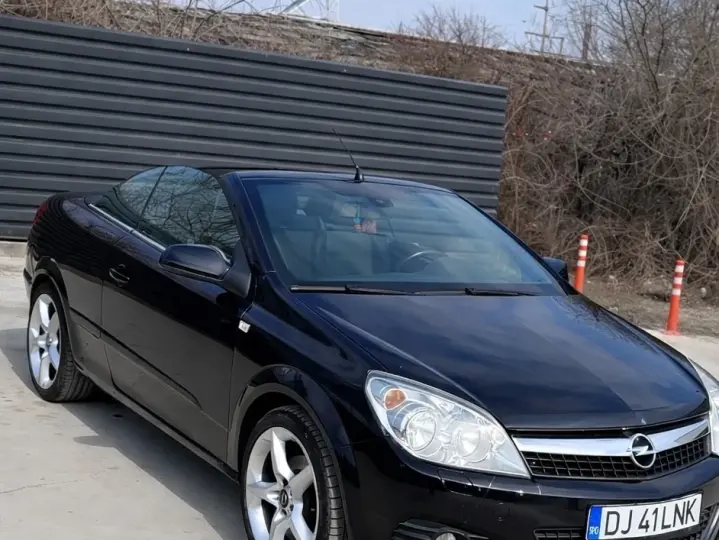 Opel Astra H 1.9 CDTI Sport