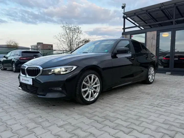 BMW Seria 3 G20/G21 330d Aut. Sport Line