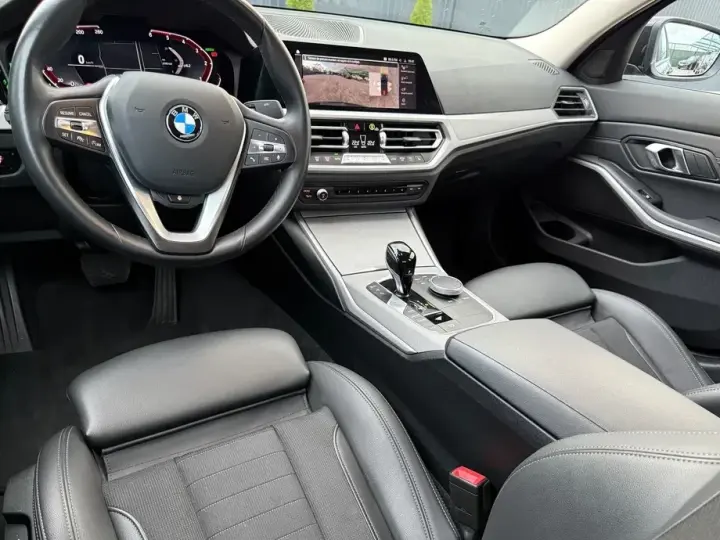 BMW Seria 3 G20/G21 330d Aut. Sport Line
