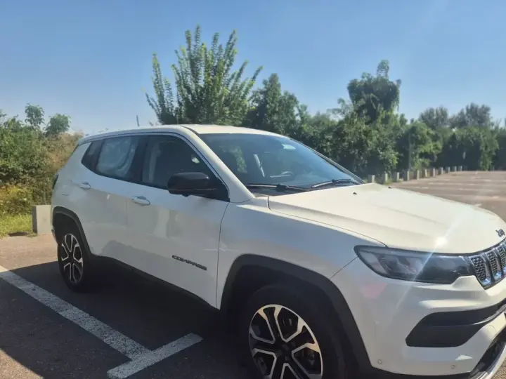 Jeep Compass 1.5 AT FWD MHEV Altitude