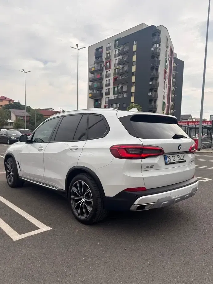 BMW X5 — imagine 3