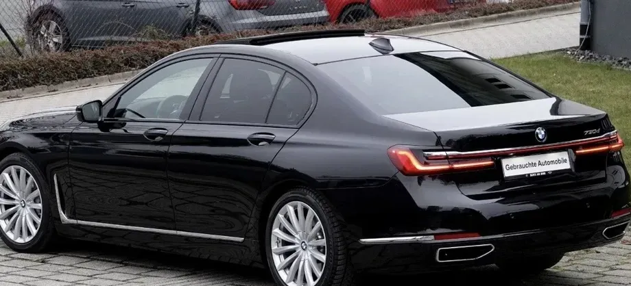 BMW Seria 7 G11/G12 — imagine 2